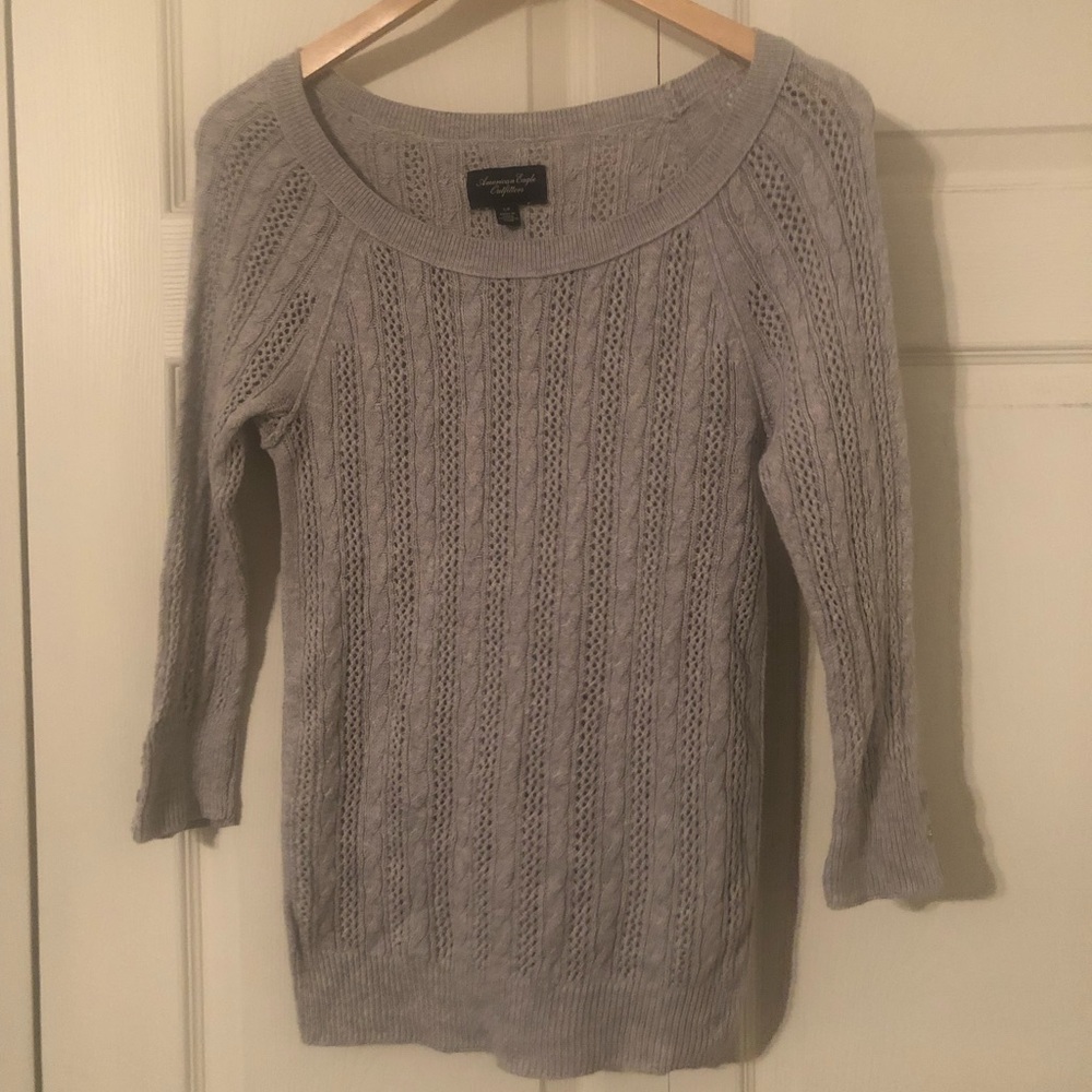 AEO lightweight sweater